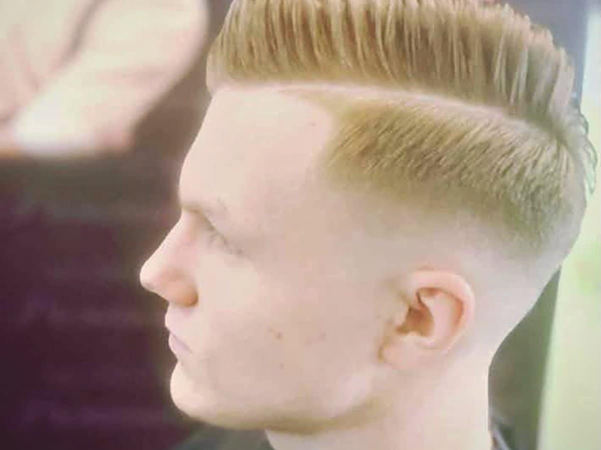 Hög fade med skarp kantning